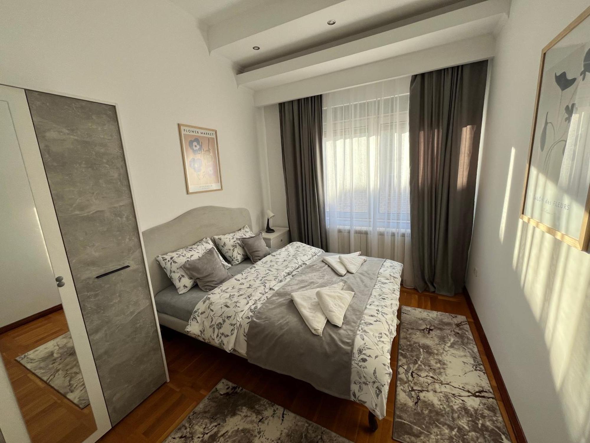 Airport Sky Apartments Lux II Beograd Ngoại thất bức ảnh